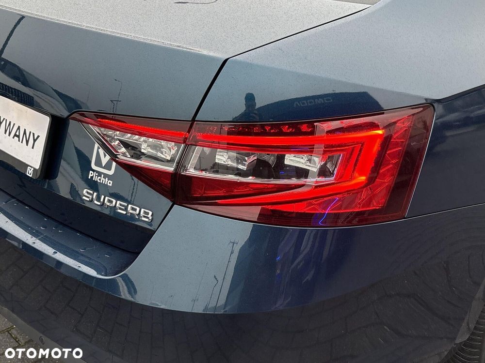 Skoda Superb 2.0 TDI SCR Style DSG - 39