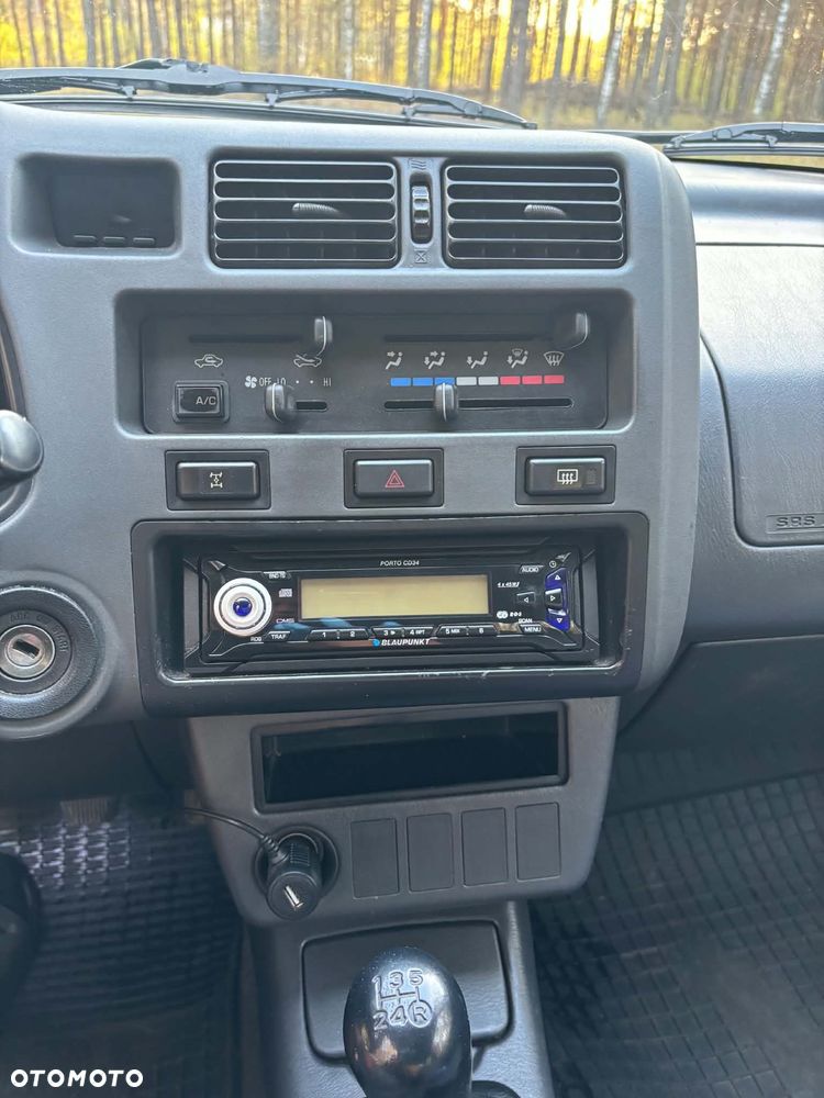 Toyota RAV4 2.0 - 7