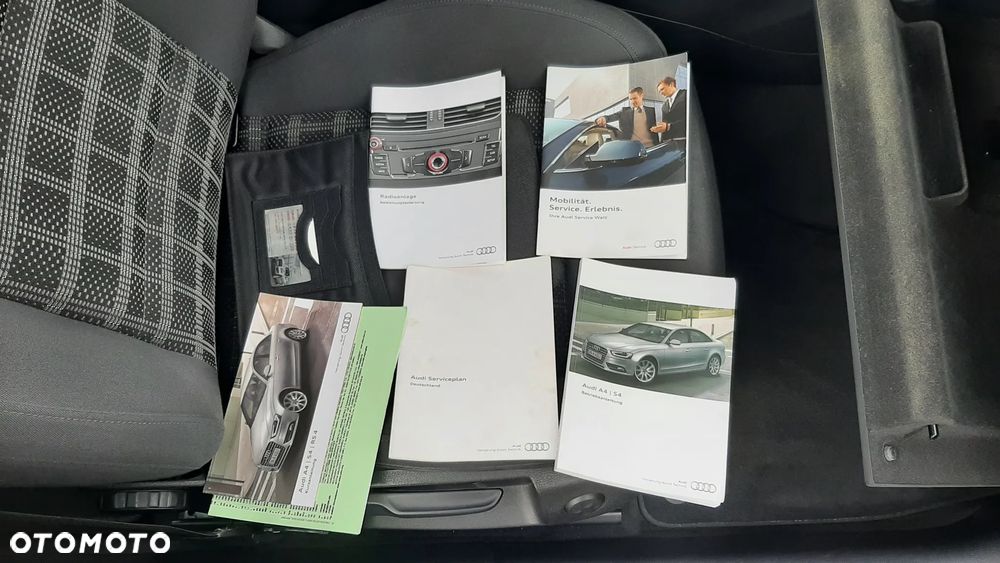 Audi A4 Limousine - 21