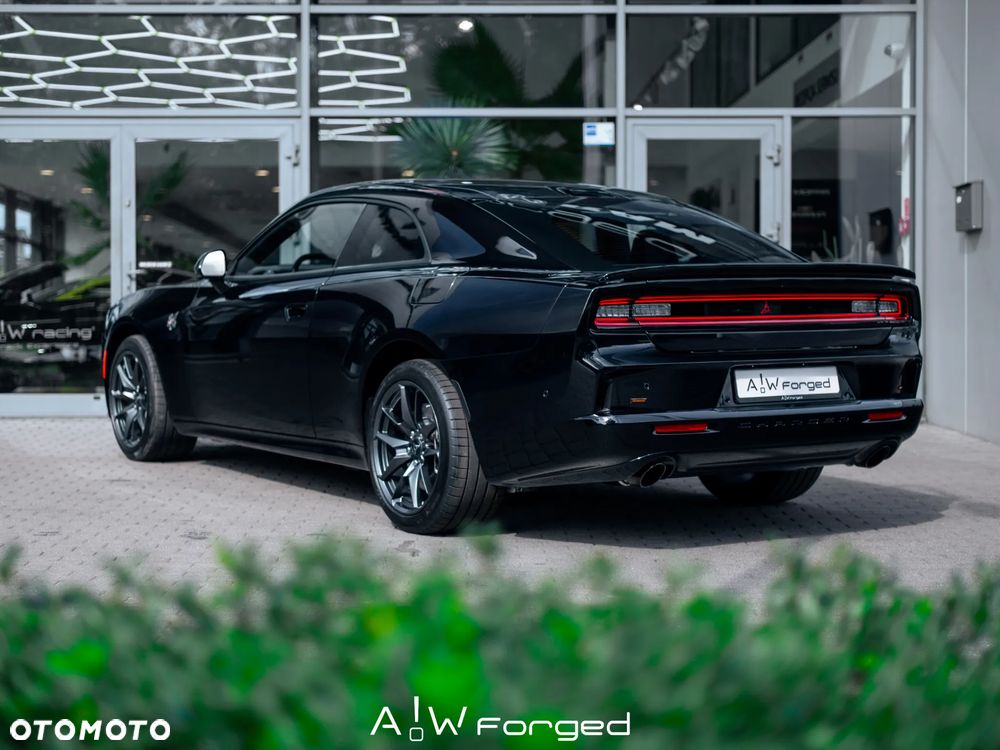 Dodge Charger - 12