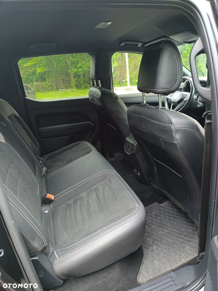 Volkswagen Amarok 3.0 V6 TDi 4MOTION Style - 23