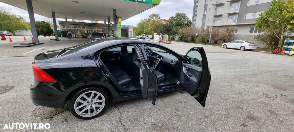 Volvo S60 D3 Start-Stop Momentum - 10