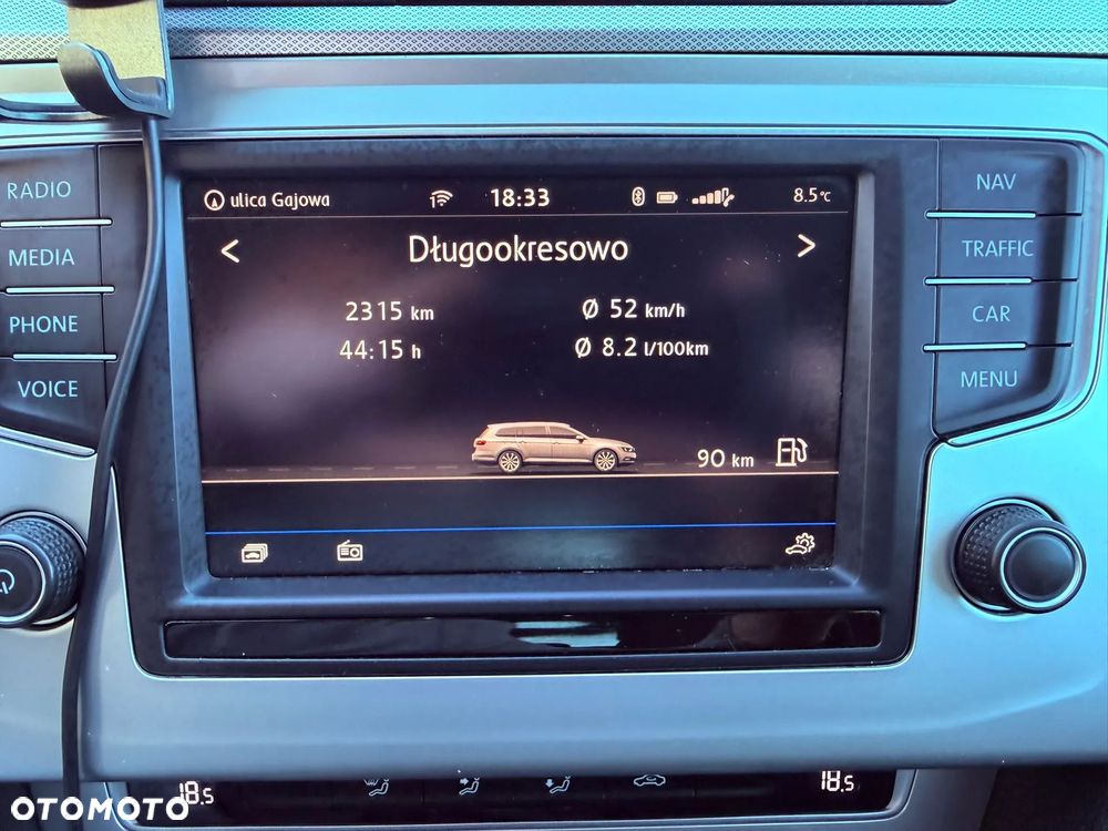 Volkswagen Passat 1.8 TSI BMT Comfortline - 25