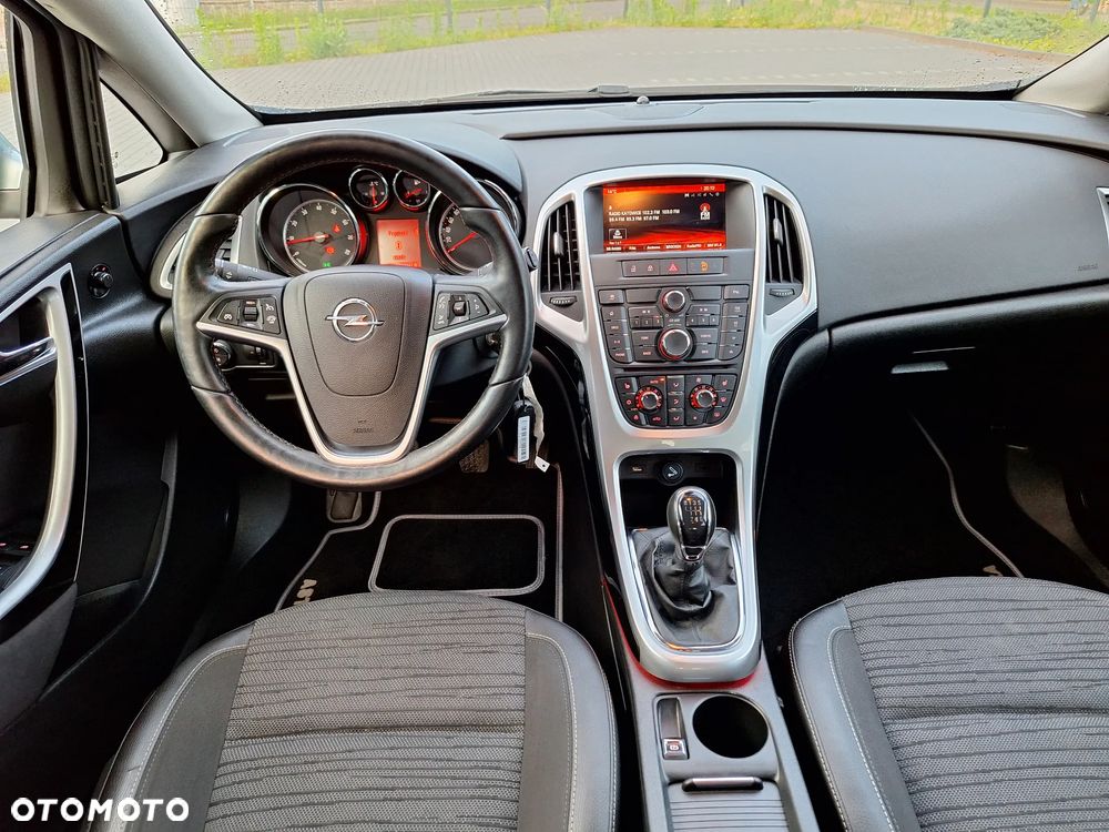 Opel Astra 1.4 Turbo ENERGY - 8