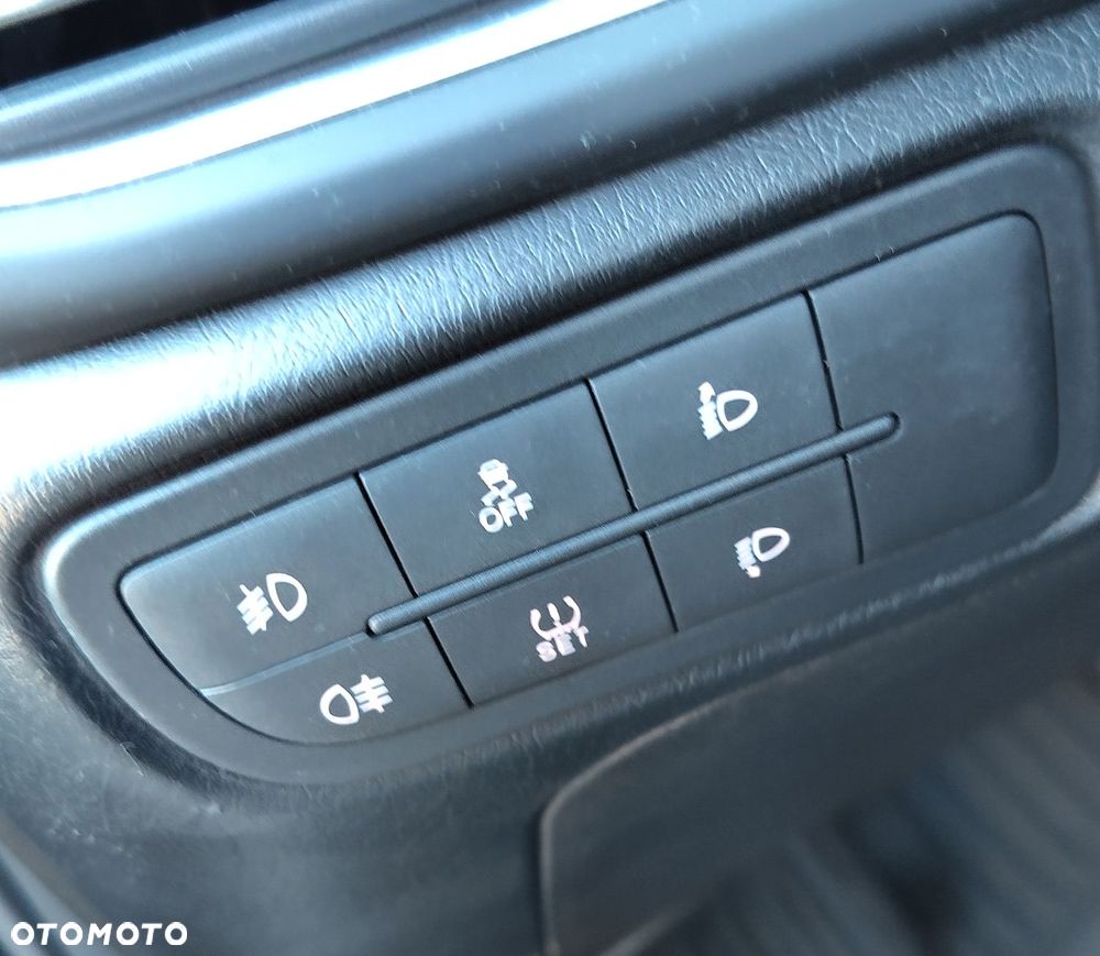 Fiat Tipo 1.6 MultiJet DCT Lounge - 20