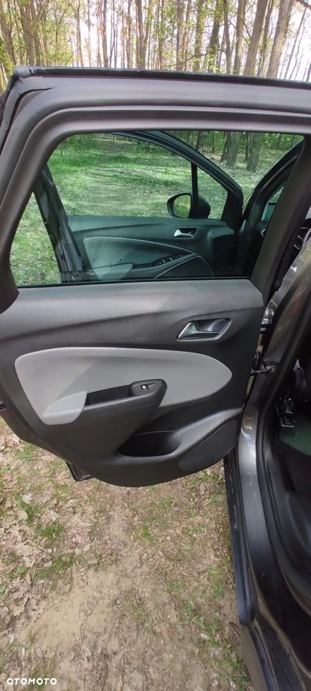 Opel Crossland X - 5