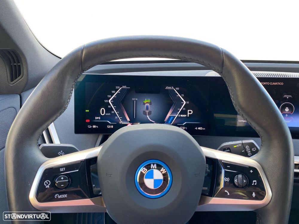 BMW iX xDrive 50 Pack Desportivo - 7