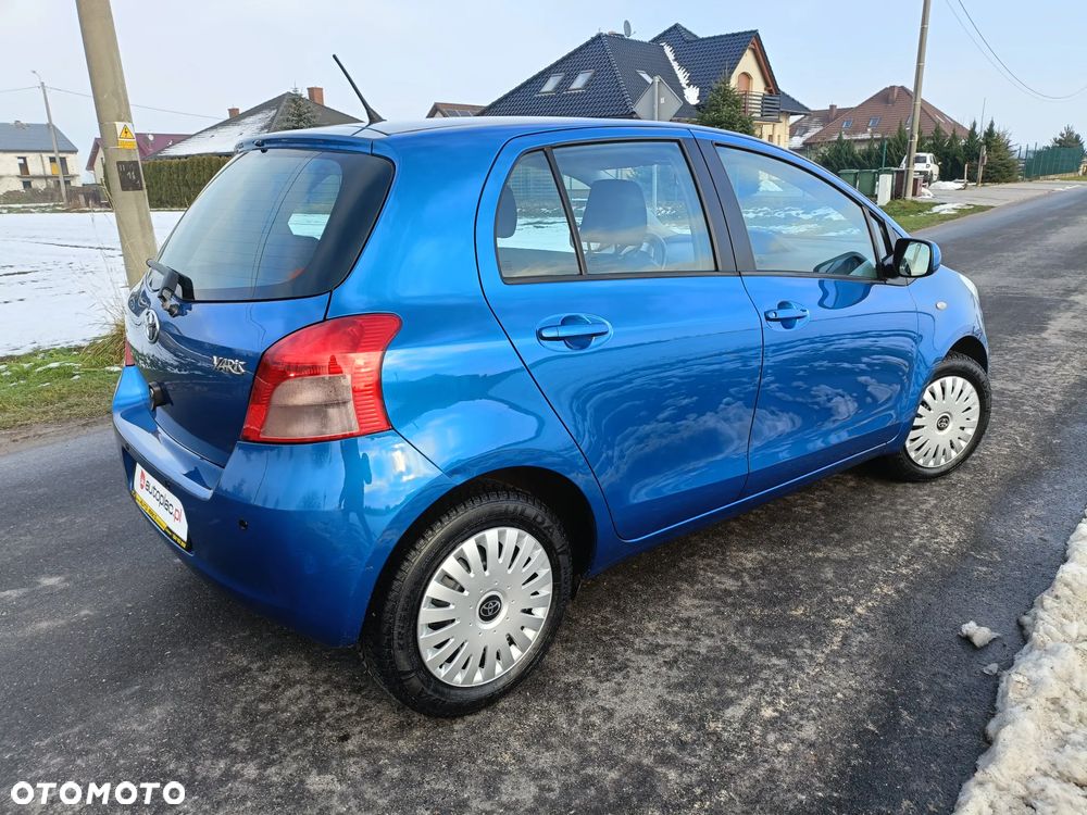 Toyota Yaris 1.3 VVT-i Travel - 28