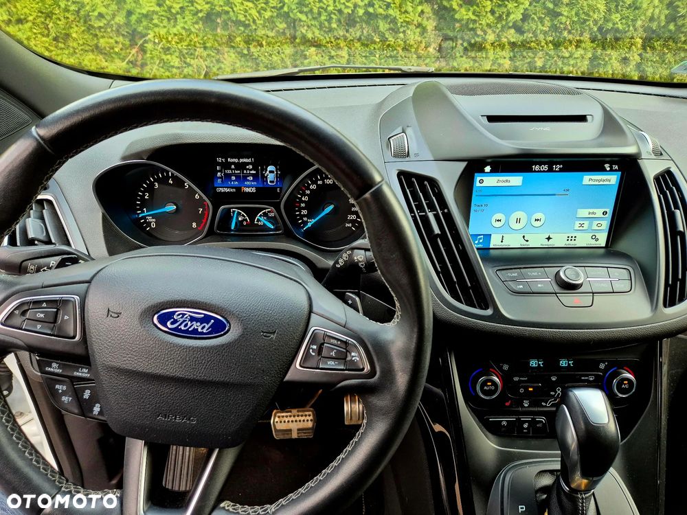 Ford Kuga 1.5 EcoBoost 4x4 ST-Line - 10