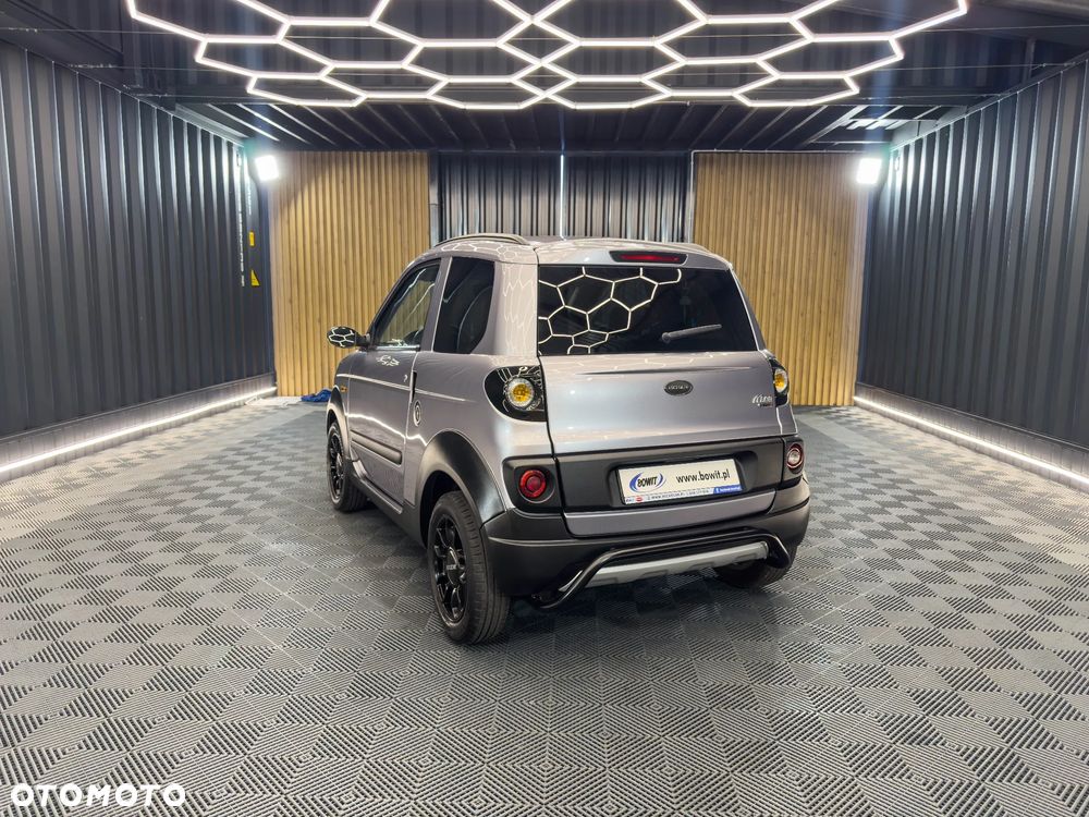 Microcar M.GO - 7