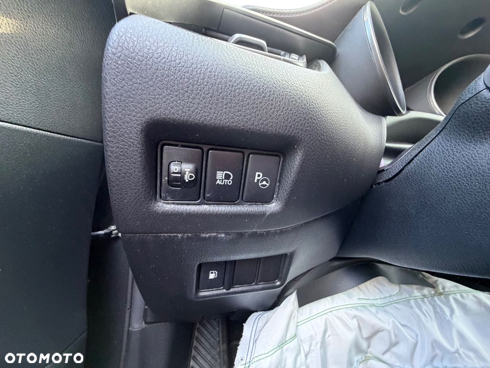 Toyota C-HR Lounge - 19