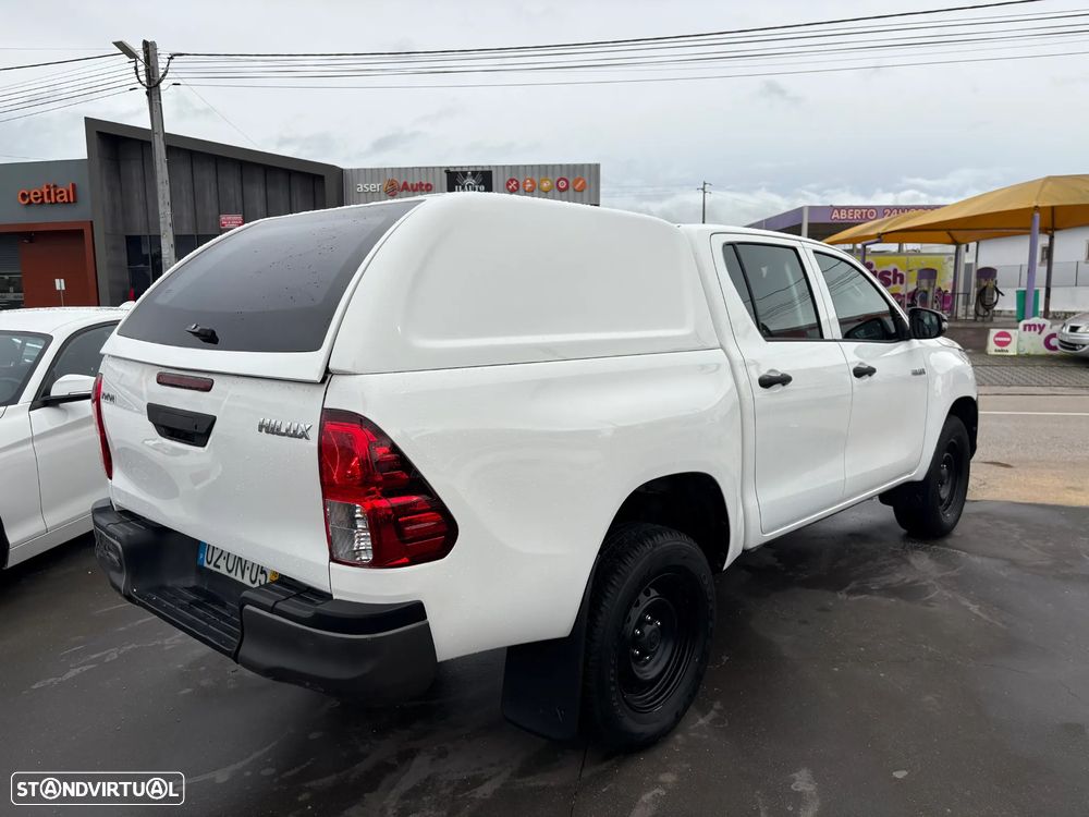 Toyota Hilux 2.4 D-4D 2WD CD - 4