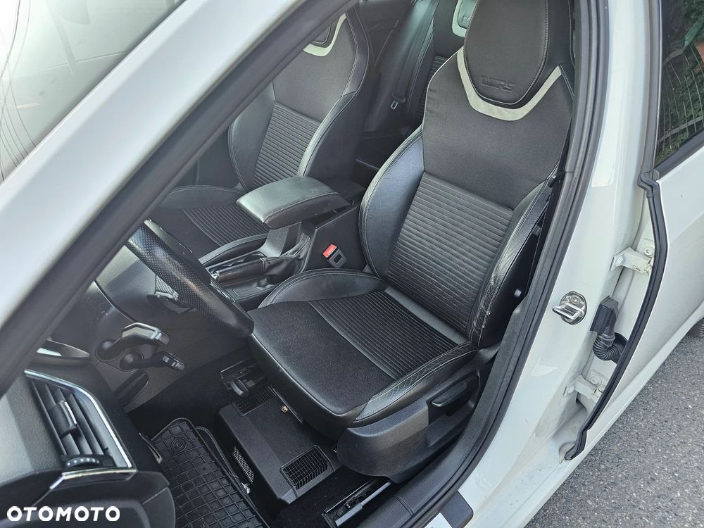 Skoda Octavia 2.0 TDI RS DSG - 12