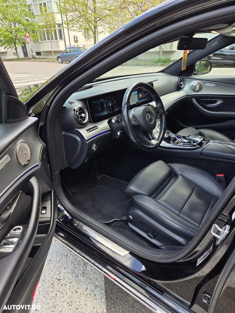 Mercedes-Benz E - 23