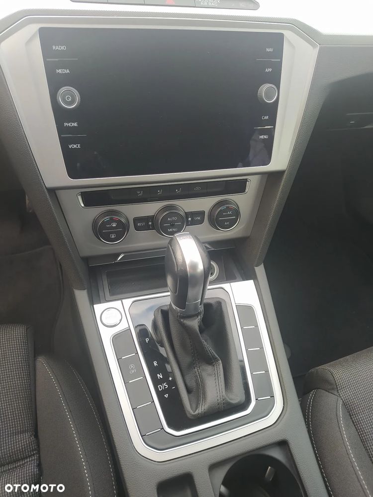 Volkswagen Passat 2.0 TDI BMT Comfortline DSG7 - 14