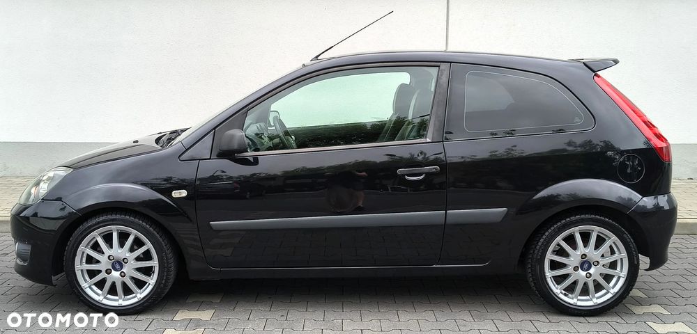 Ford Fiesta 1.6 TDCi Sport - 8