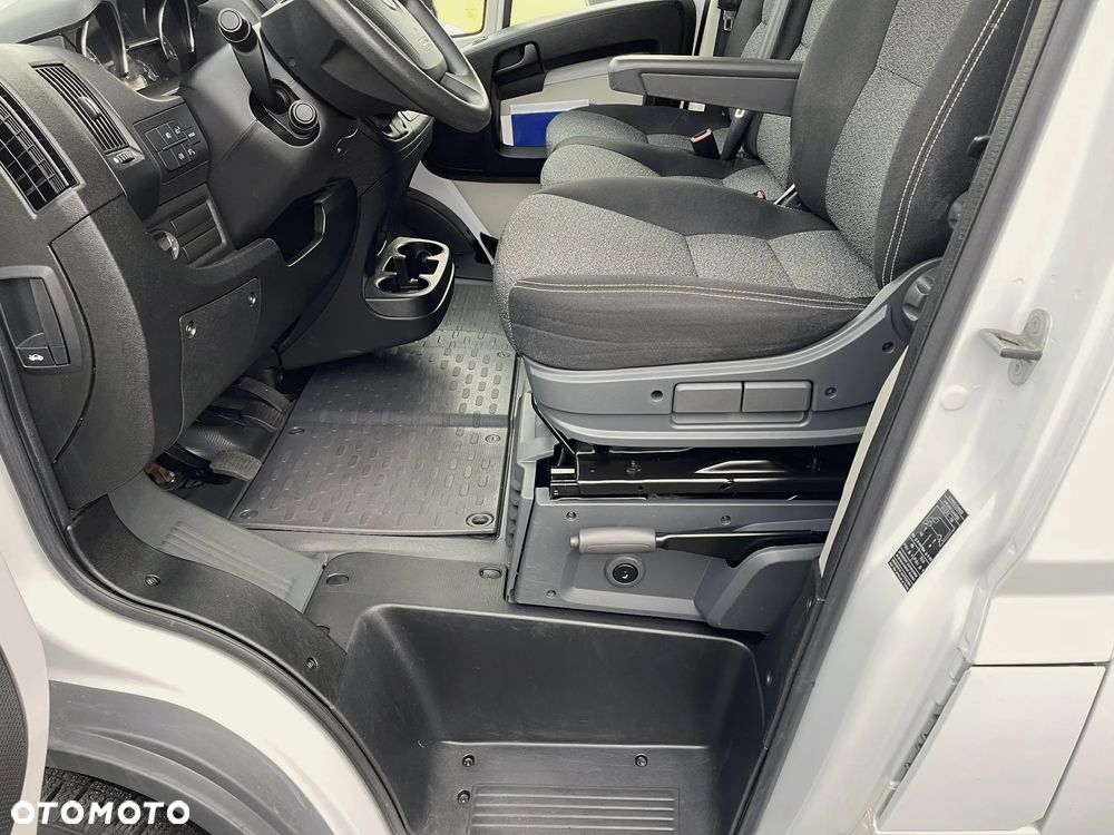 Fiat Ducato Skrzyniowy Plandeka - 15