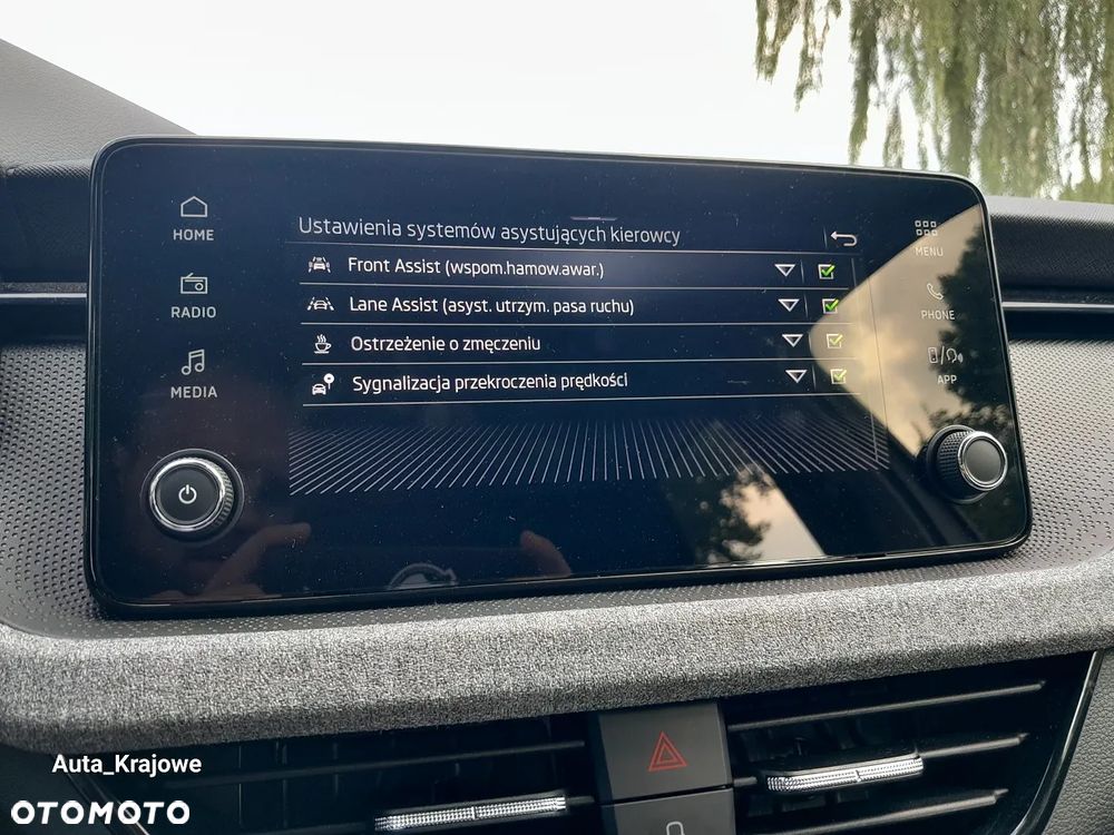 Skoda Scala ver-1-0-tsi-selection - 23