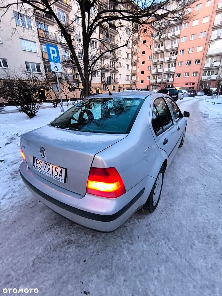 Volkswagen Bora 1.4 - 3