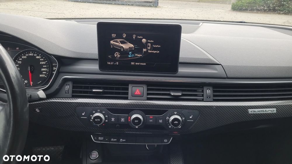 Audi A4 Limousine - 20