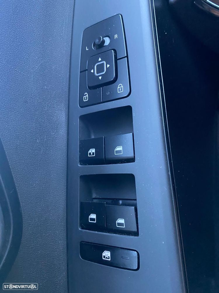 Kia Niro EV 64kWh Drive - 7