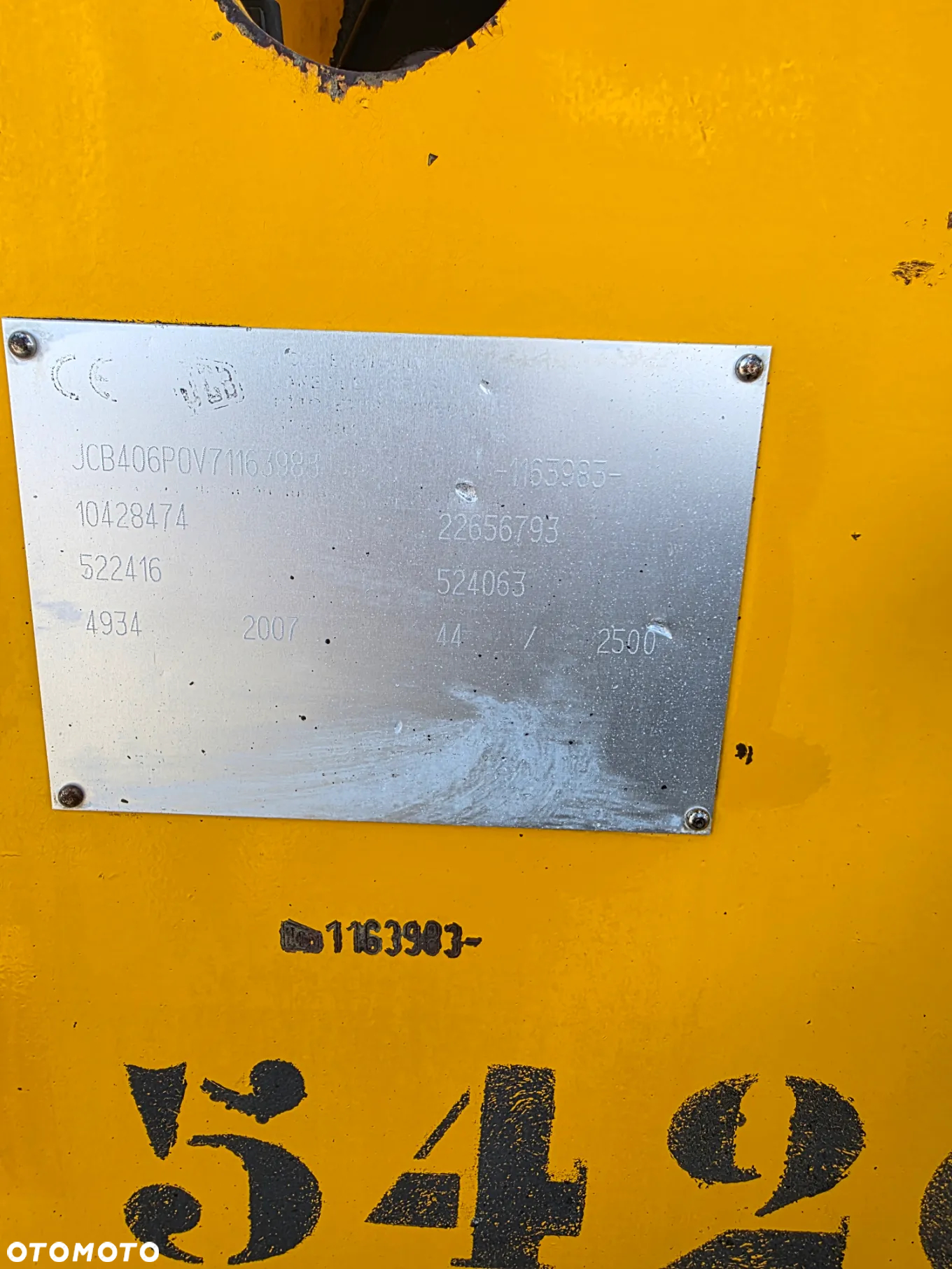 JCB 406 - 9