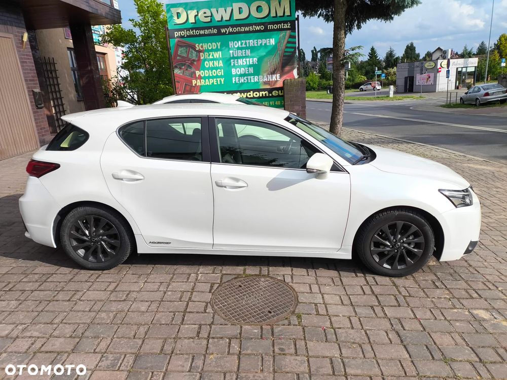 Lexus CT ver-200h-business-edition - 3