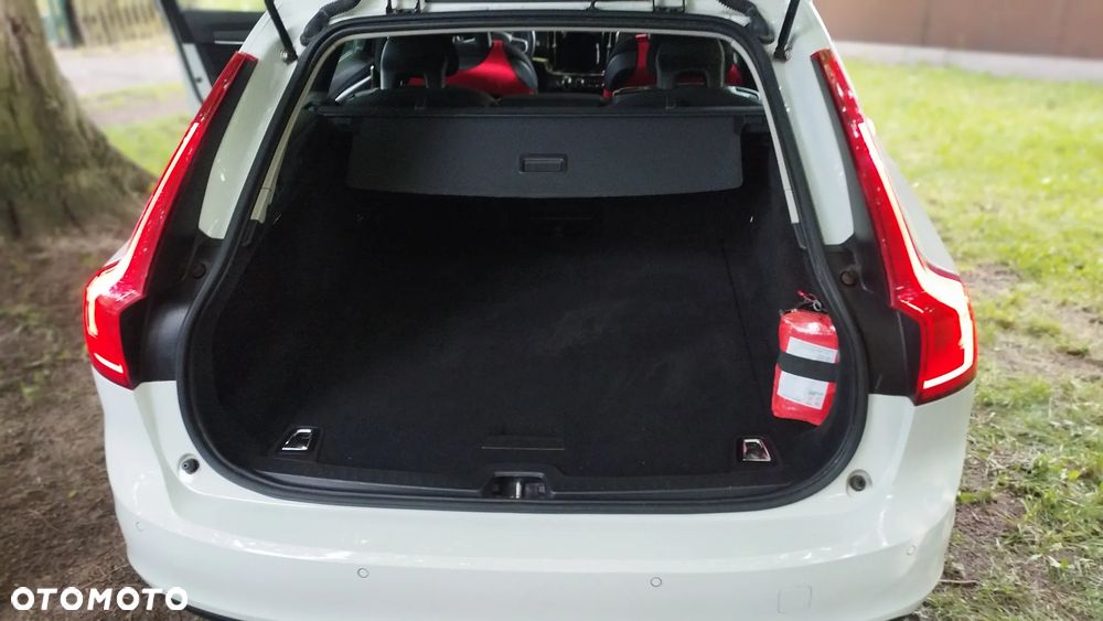 Volvo V90 D3 - 15