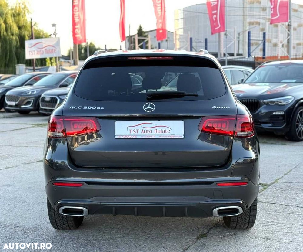 Mercedes-Benz GLC - 9