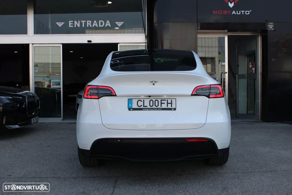 Tesla Model Y Standard - 8