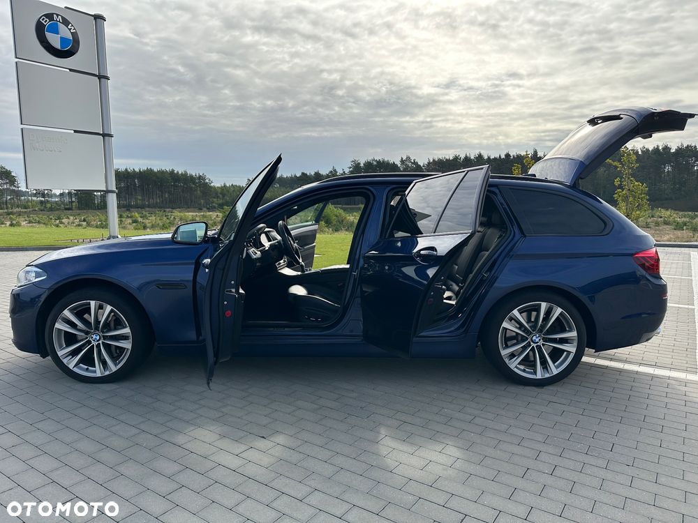 BMW Seria 5 530d xDrive Touring Sport-Aut - 5