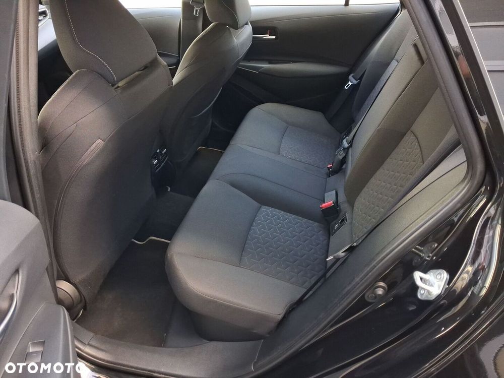 Toyota Corolla 2.0 Hybrid Comfort - 15