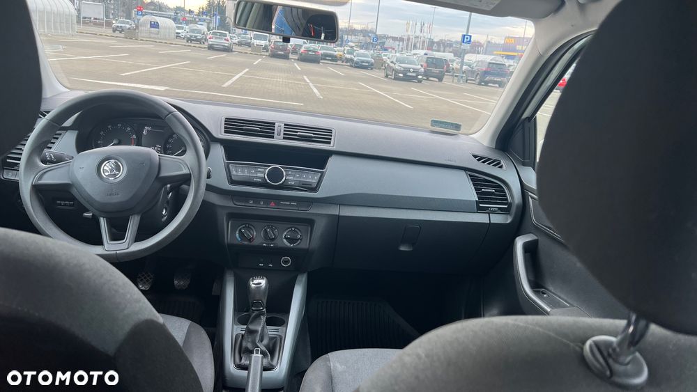 Skoda Fabia 1.2 TSI Active - 9