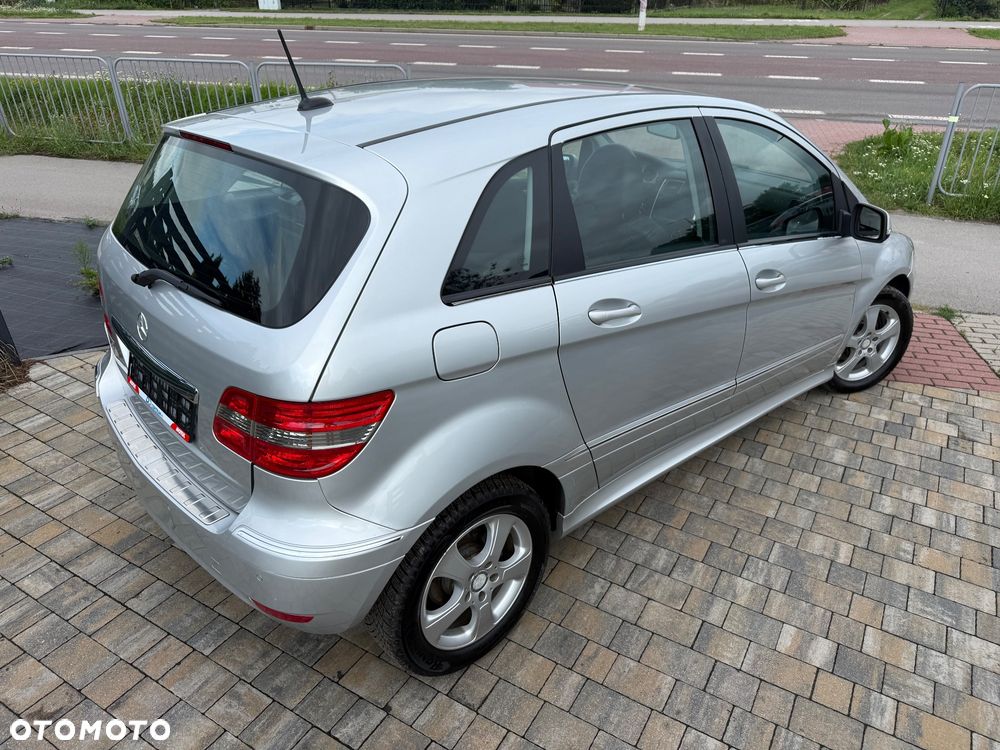 Mercedes-Benz Klasa B 170 Autotronic Special Edition - 11