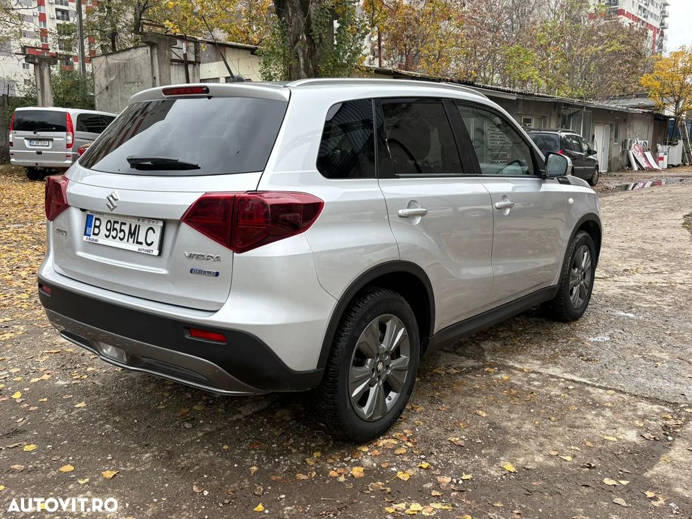 Suzuki Vitara 1.4 Boosterjet MHEV Passion - 4