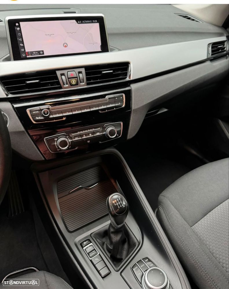 BMW X1 16 d sDrive Advantage - 9