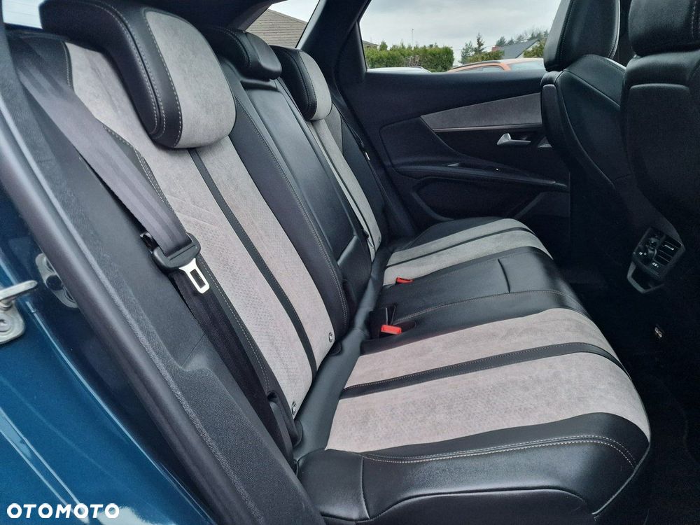 Peugeot 3008 1.6 PureTech HYbrid4 GT S&S EAT8 - 25