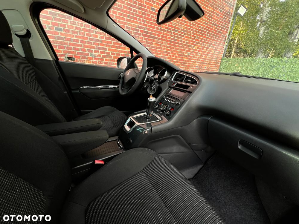 Peugeot 5008 1.6 HDi Premium - 10