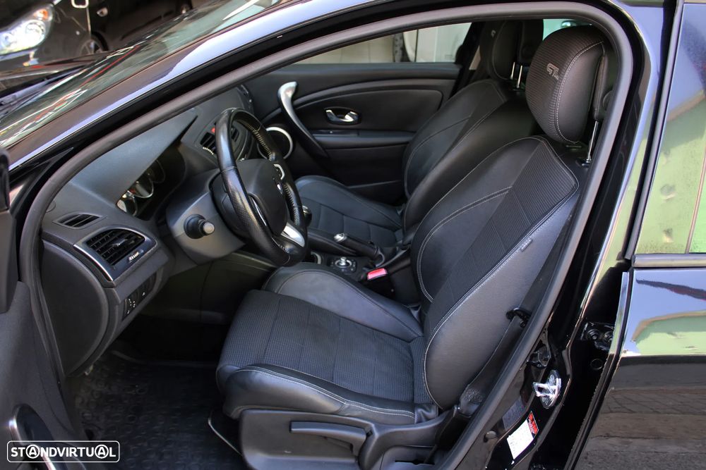 Renault Mégane Sport Tourer 1.5 dCi GT Line - 6