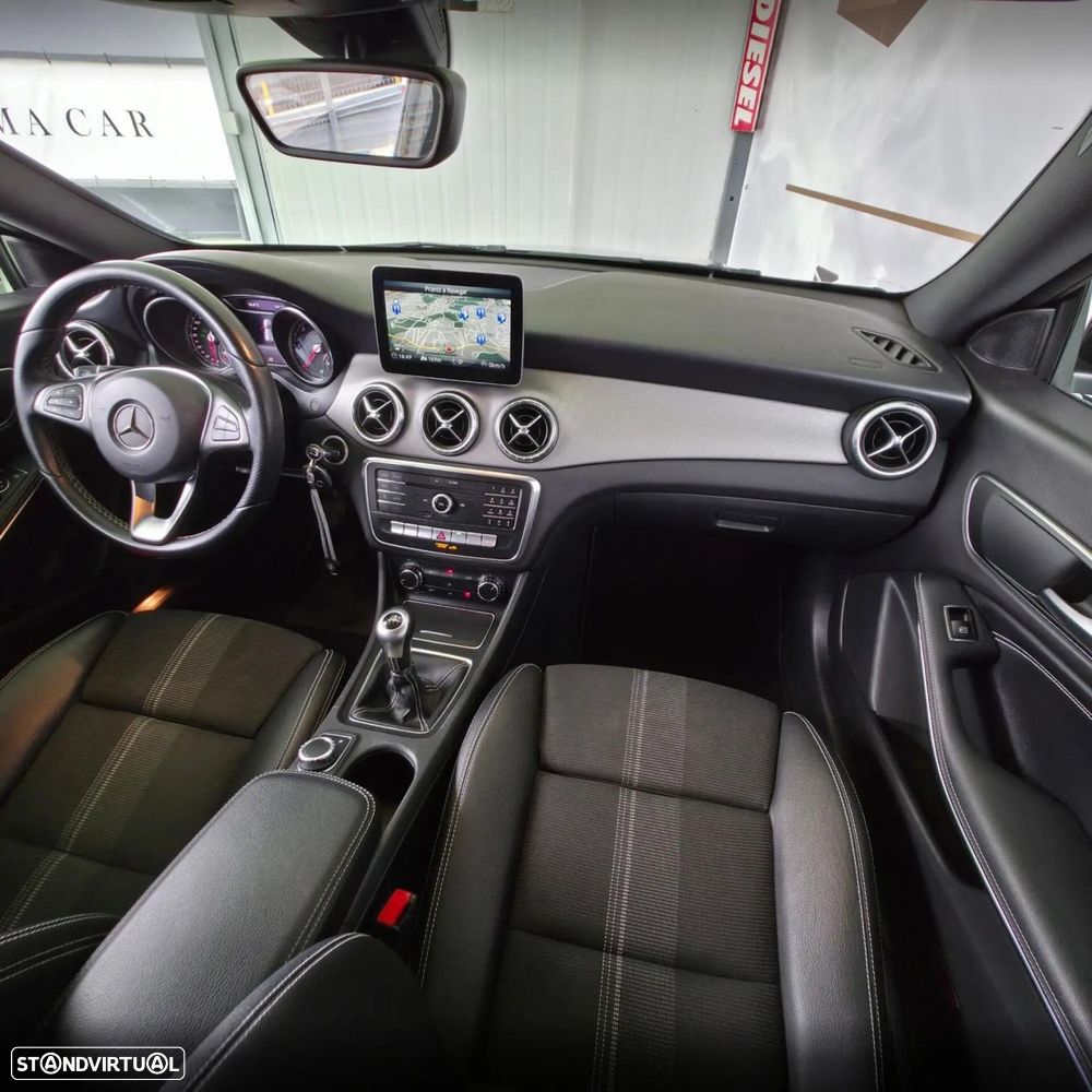 Mercedes-Benz CLA 180 d Shooting Brake - 17