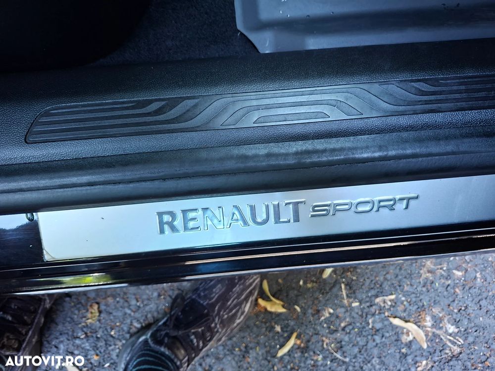 Renault Megane - 19