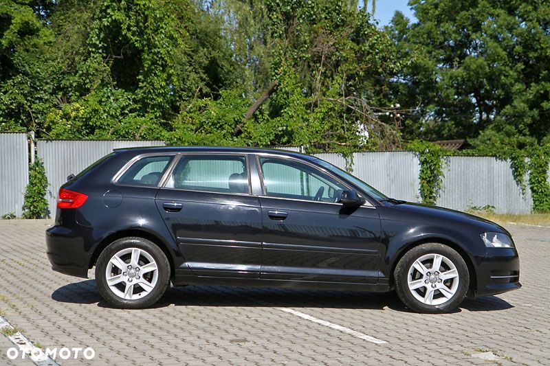 Audi A3 Sportback - 5