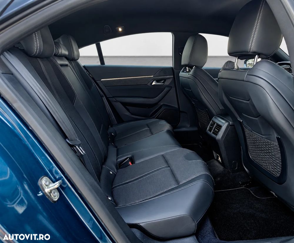 Peugeot 508 1.2L PureTech 130 S&S EAT8 GT - 12
