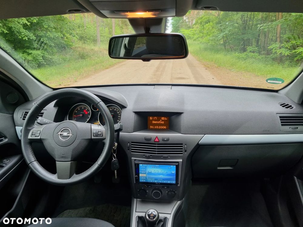 Opel Astra 1.4 NJoy - 16