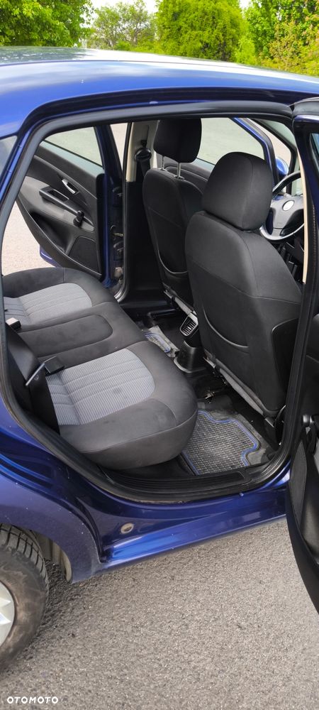 Fiat Linea - 12