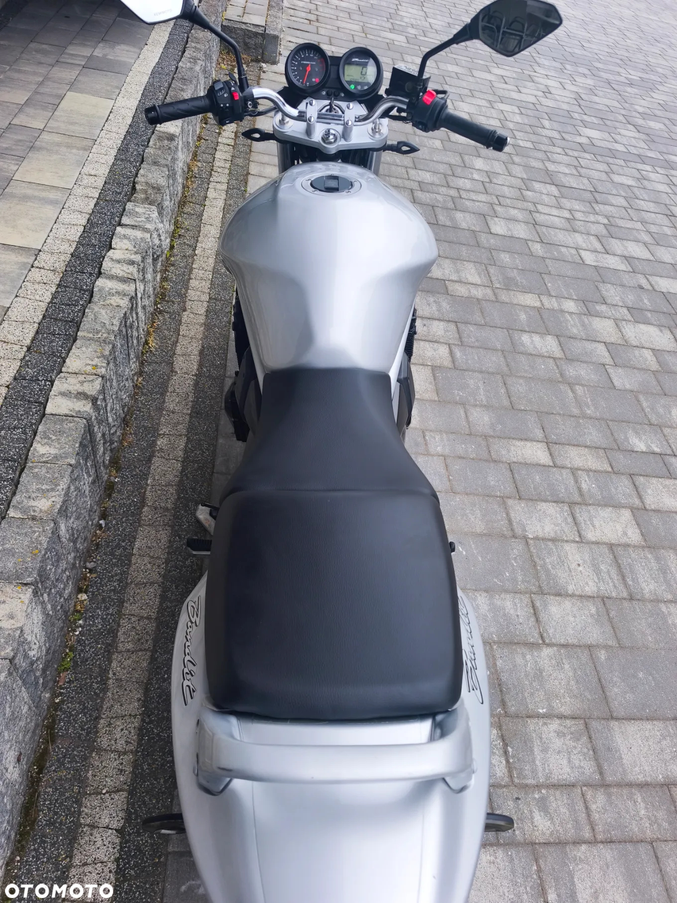 Suzuki Bandit - 8