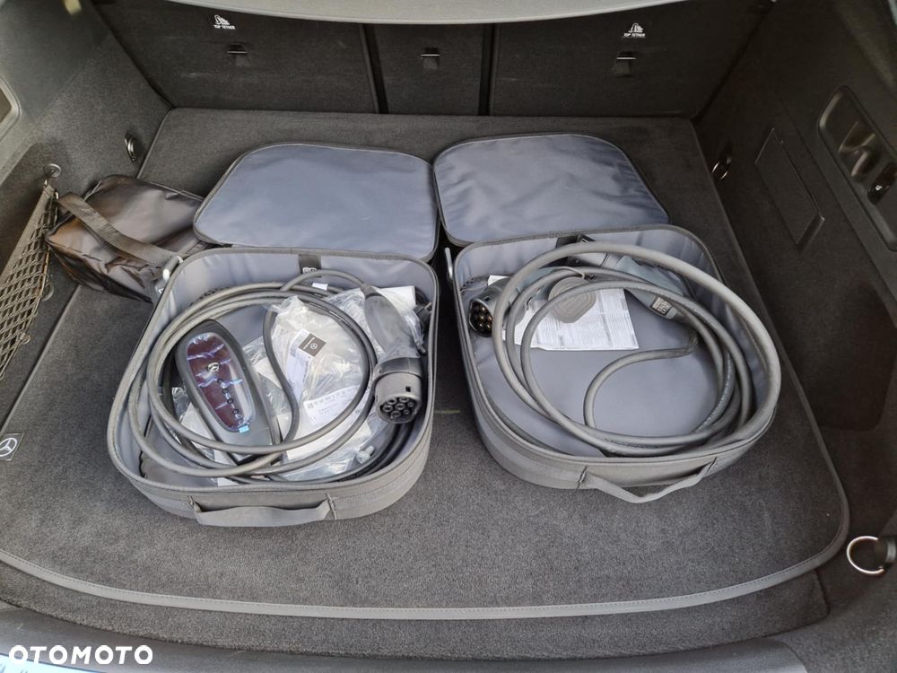 Mercedes-Benz GLC 300 de PHEV 4-Matic AMG Line - 34