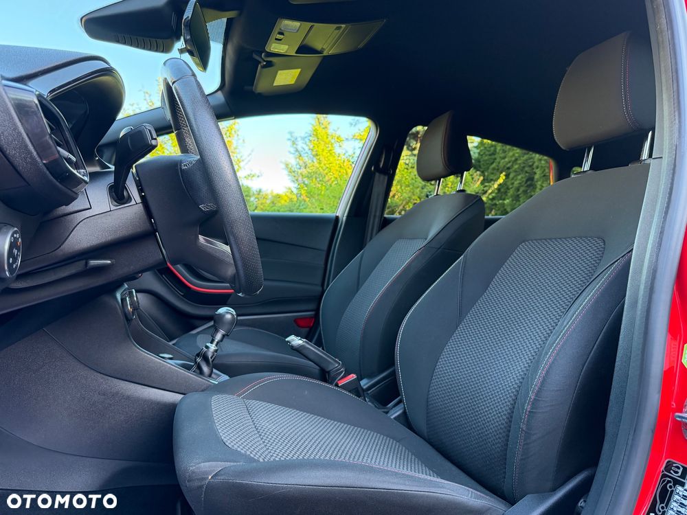 Ford Fiesta 1.0 EcoBoost S&S ST-LINE - 38