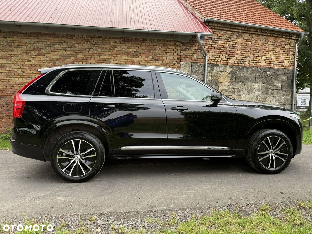 Volvo XC 90 T8 AWD Plug-In Hybrid Core 7os - 11