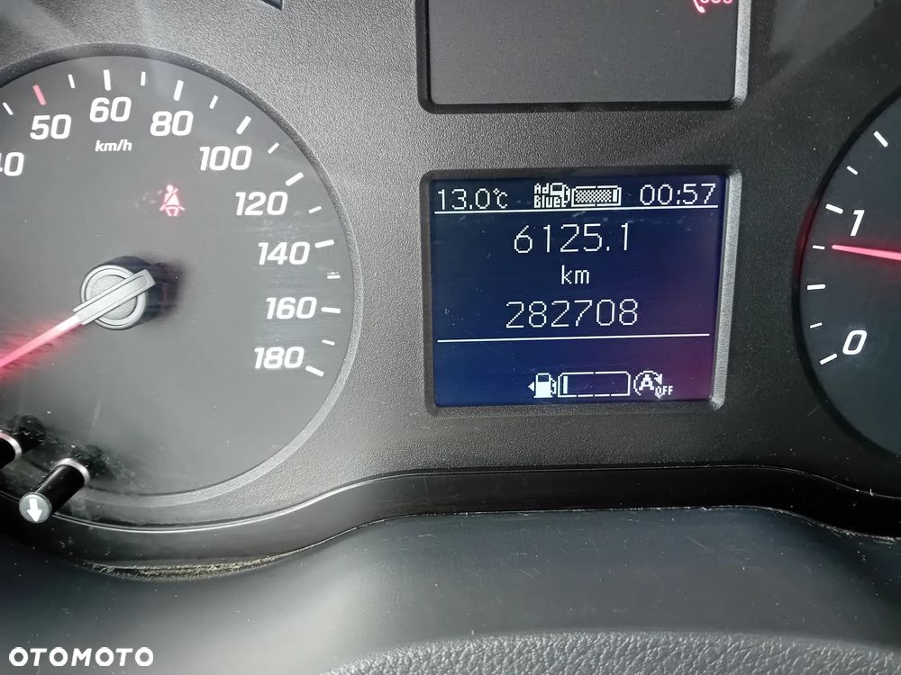 Mercedes-Benz SPRINTER 515 CDI RWD - 16